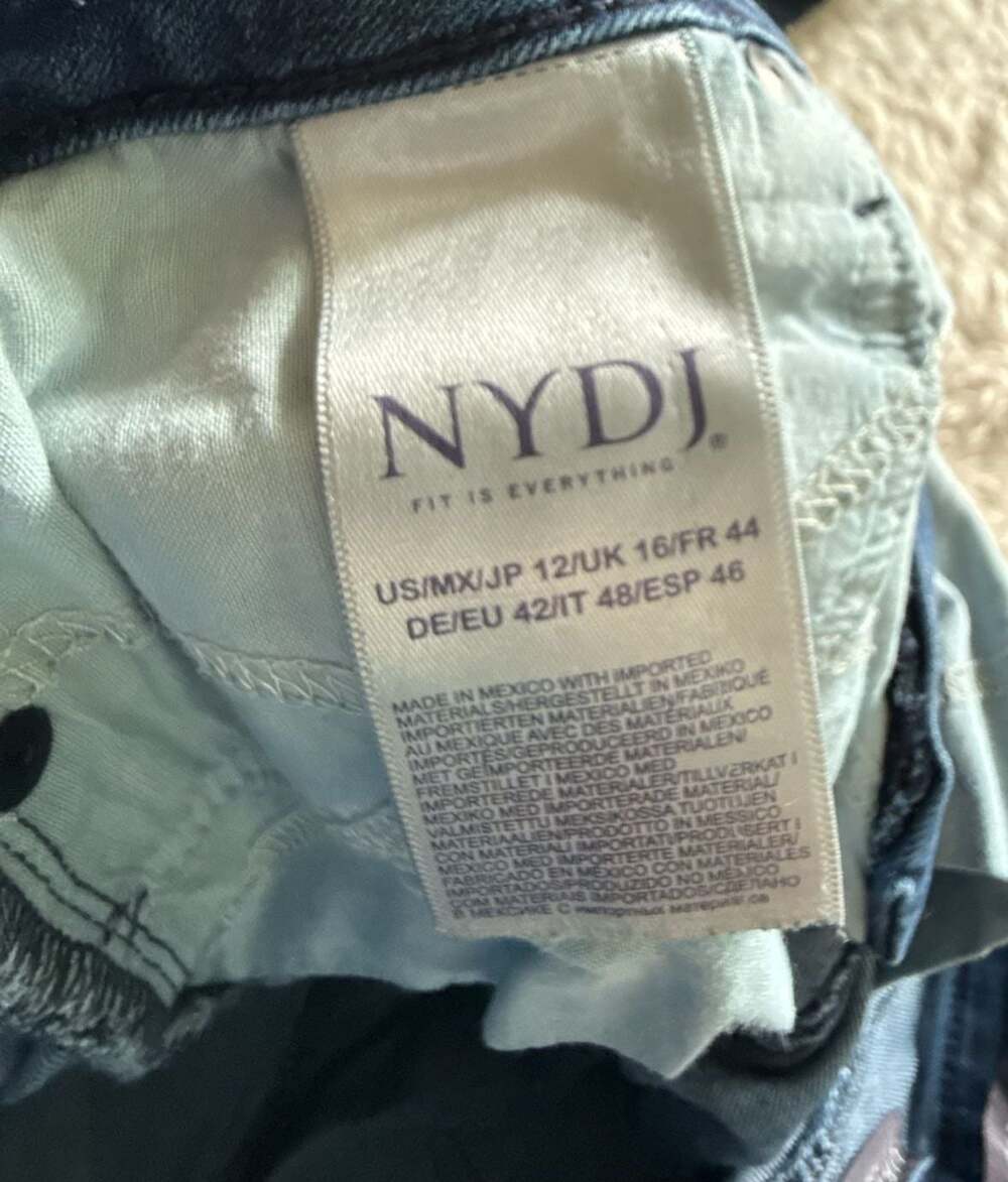 NYDJ Marilyn Straight Lift Tuck Denim Jeans - Picture 4 of 5